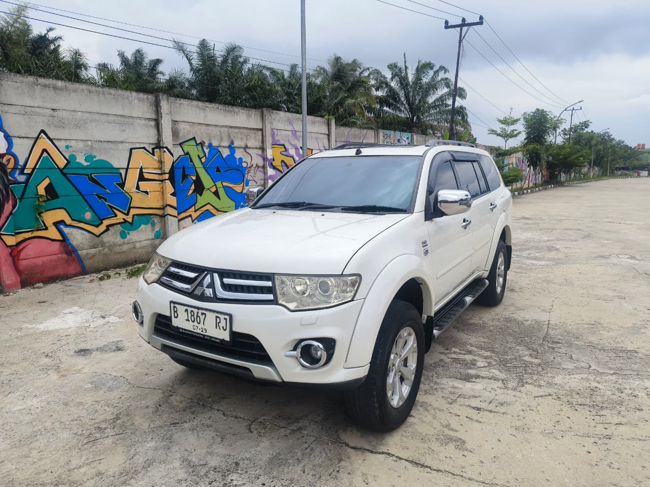 Mitsubishi Mitsubishi Pajero Dakar 4x2